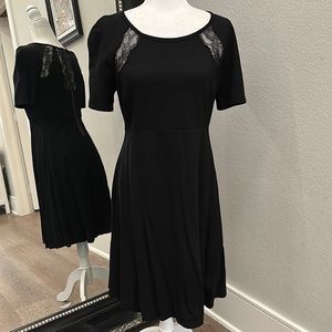 Nordstrom Collection Black Formal Lace Inlay Dress Zipper Back Size Medium